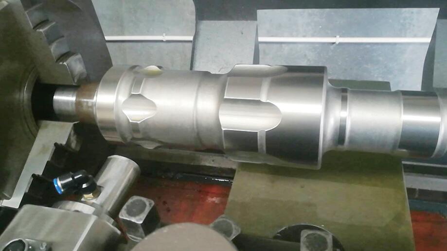 鏡面加工設(shè)備的使用方法介紹？